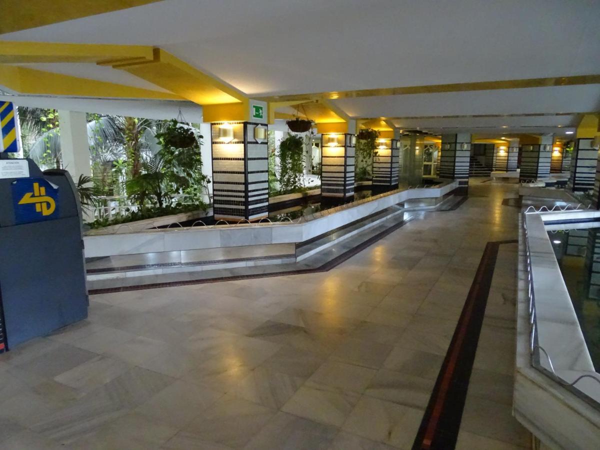 Apartamento En Benalbeach Benalmádena Exteriör bild